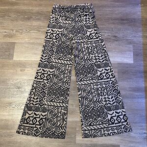 Geometric Black and White Wide-Leg Pants